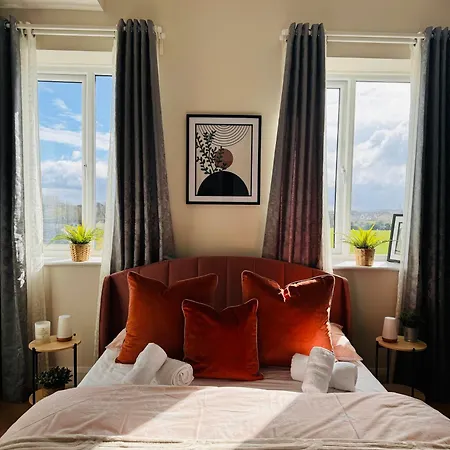 Quarto em Acomodações Particulares Finnstown Hall- Private In Shared With The Host Dublin