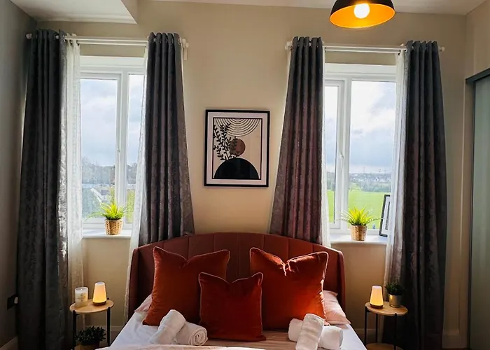 Finnstown Hall- Private In Shared With The Host *