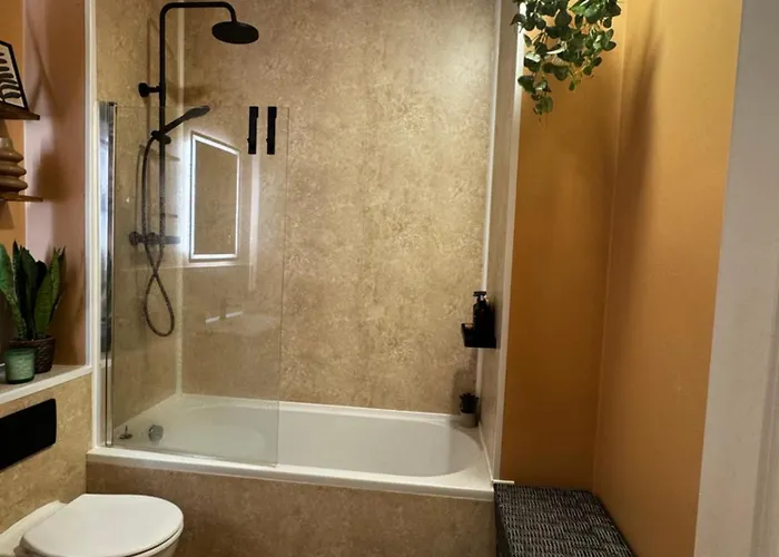 Accommodatie bij particulieren Finnstown Hall- Private In Shared With The Host *